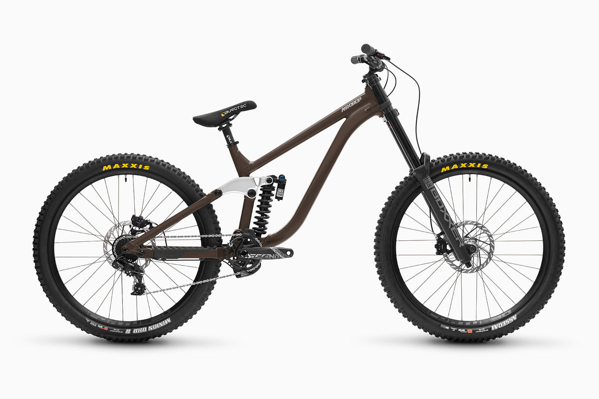 Airdrop Slacker Core downhill mountain bike